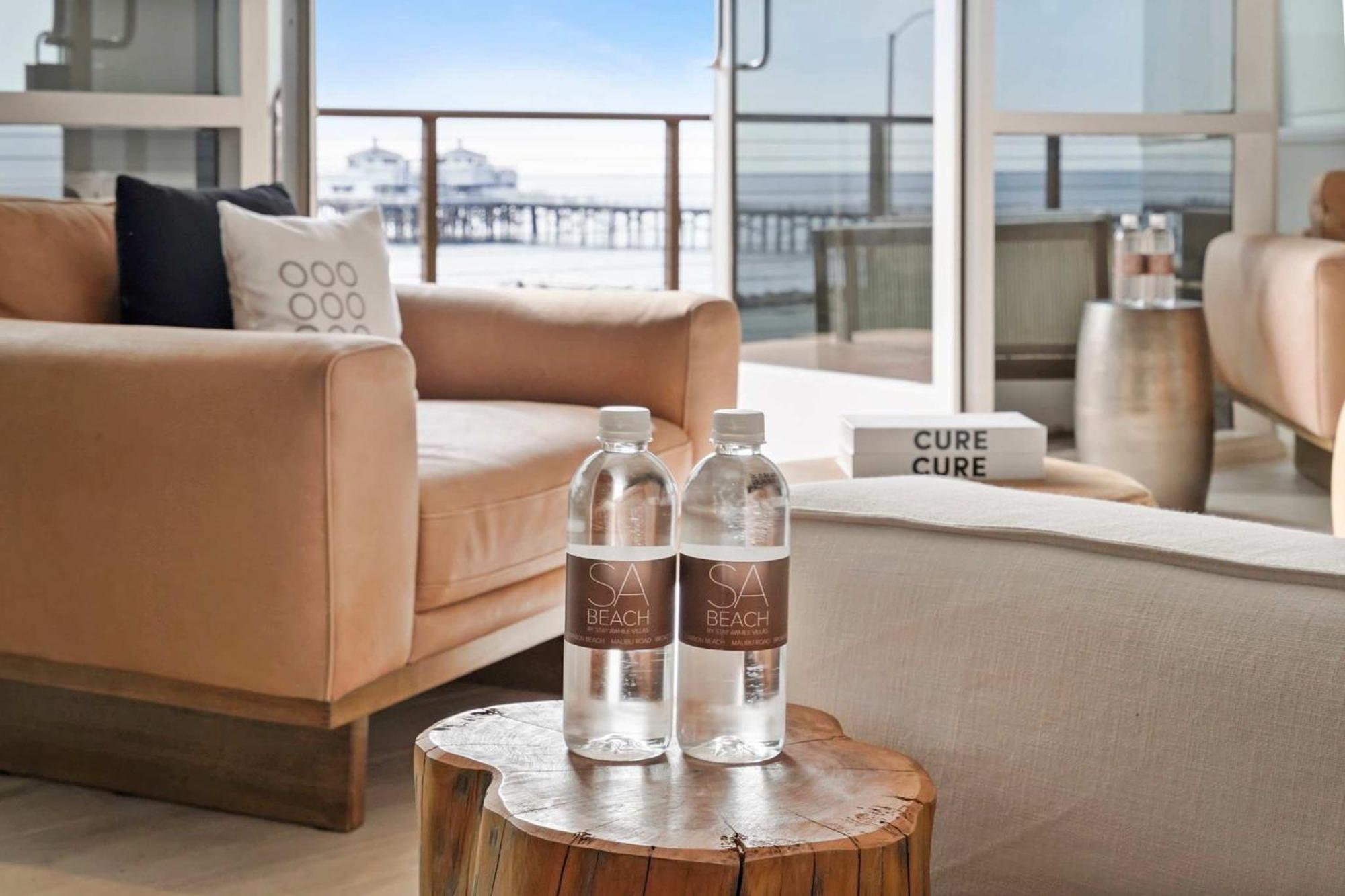 Malibu Sand Carbon Beach Suites Bagian luar foto